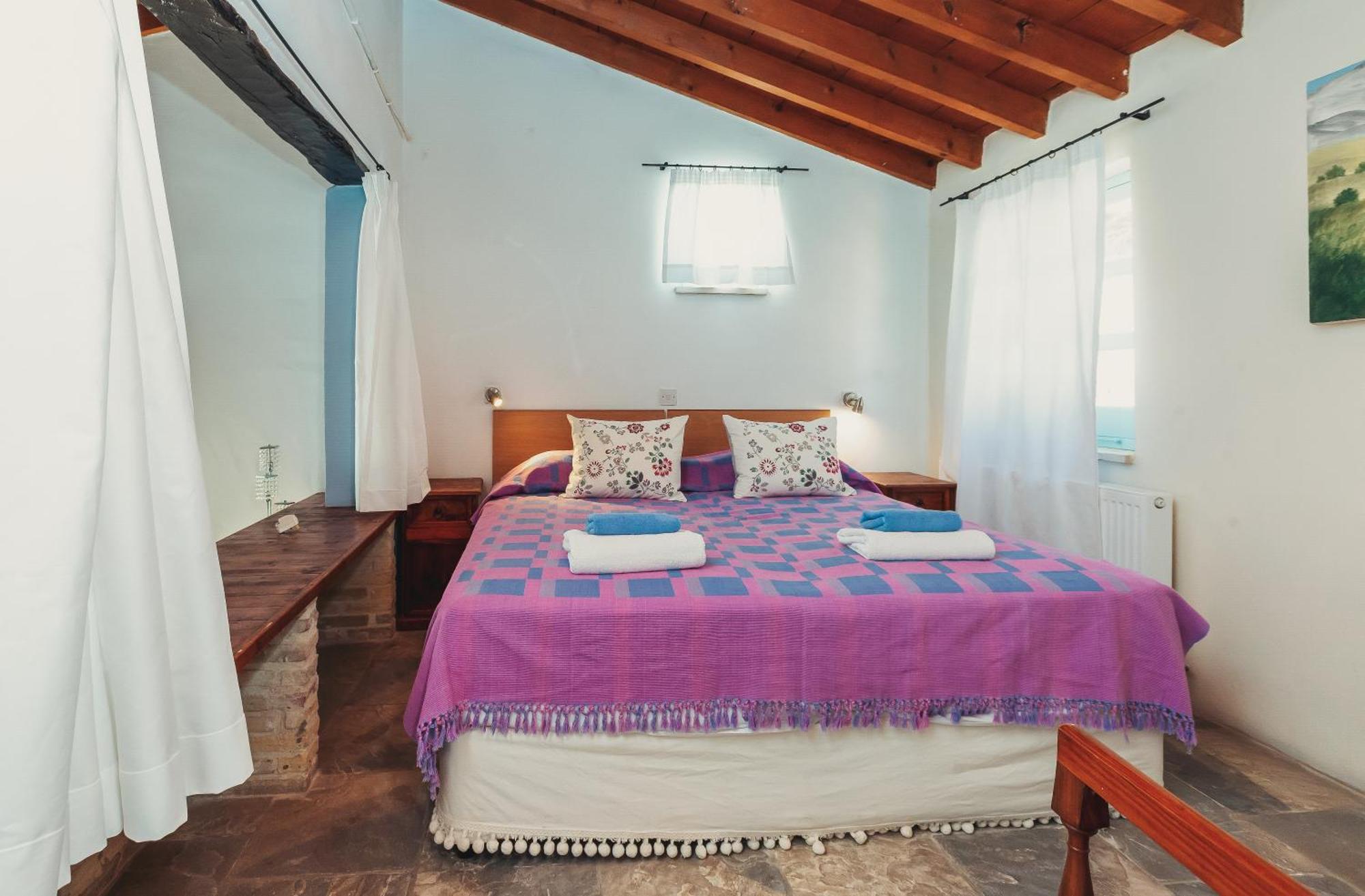 Archondia House - Holiday Apartments With Pool Kalavasos Buitenkant foto