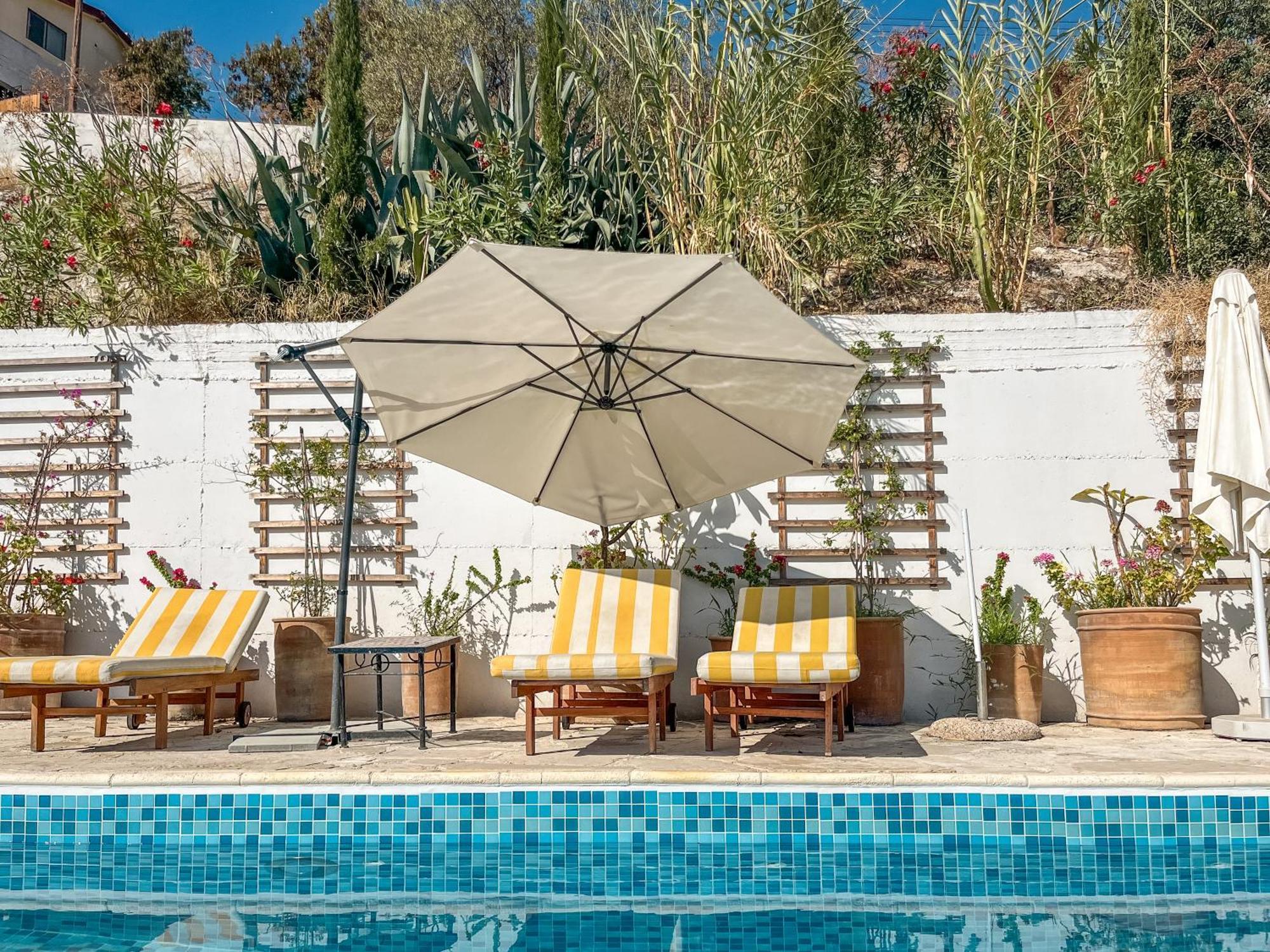 Archondia House - Holiday Apartments With Pool Kalavasos Buitenkant foto